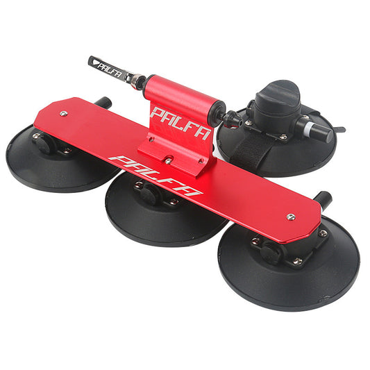 Porte-vélos sur le toit d'une voiture avec adsorption sous vide