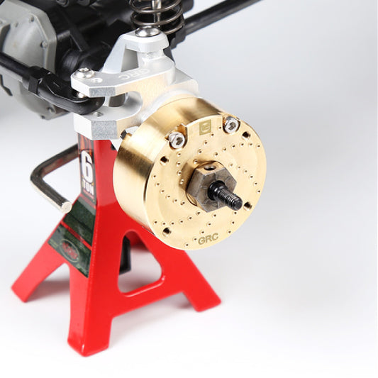 Version en laiton du couvercle de la boîte de vitesses sur le côté de la porte d'essieu