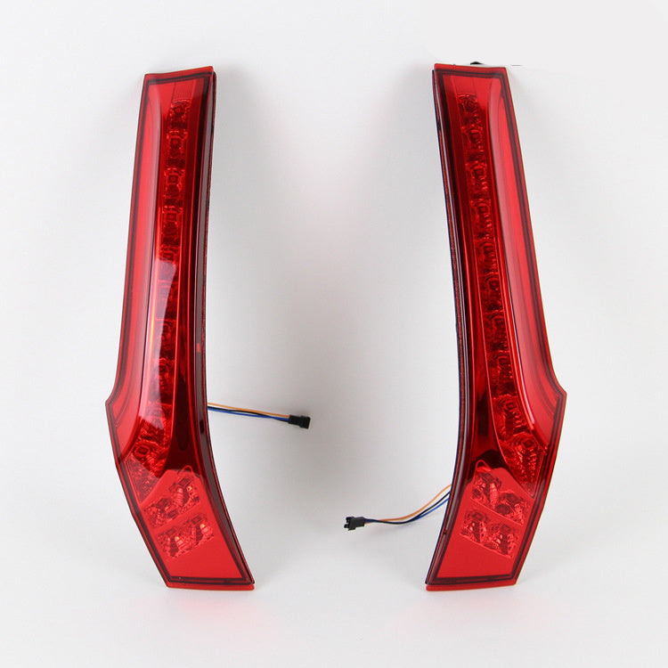 Fit rear pillar taillight