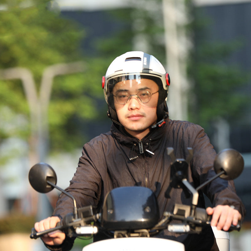 New Fashion Electric Car Helmet For Women And Men For All Seasons